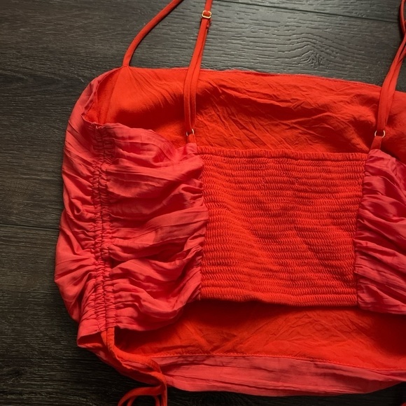 Urban Outfitters Crop Top - Picture 3 of 4